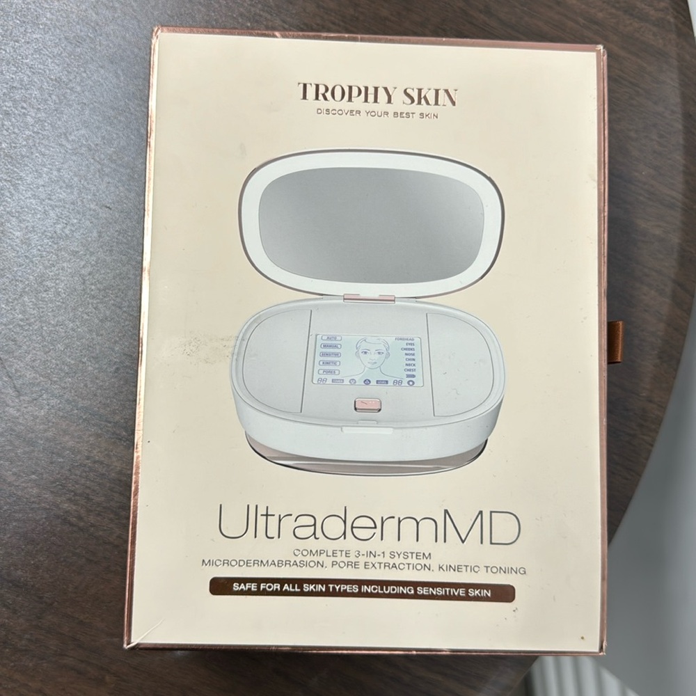 Trophy Skin UltradermMD Microdermabrasion Pore Extraction 3 in 1 System